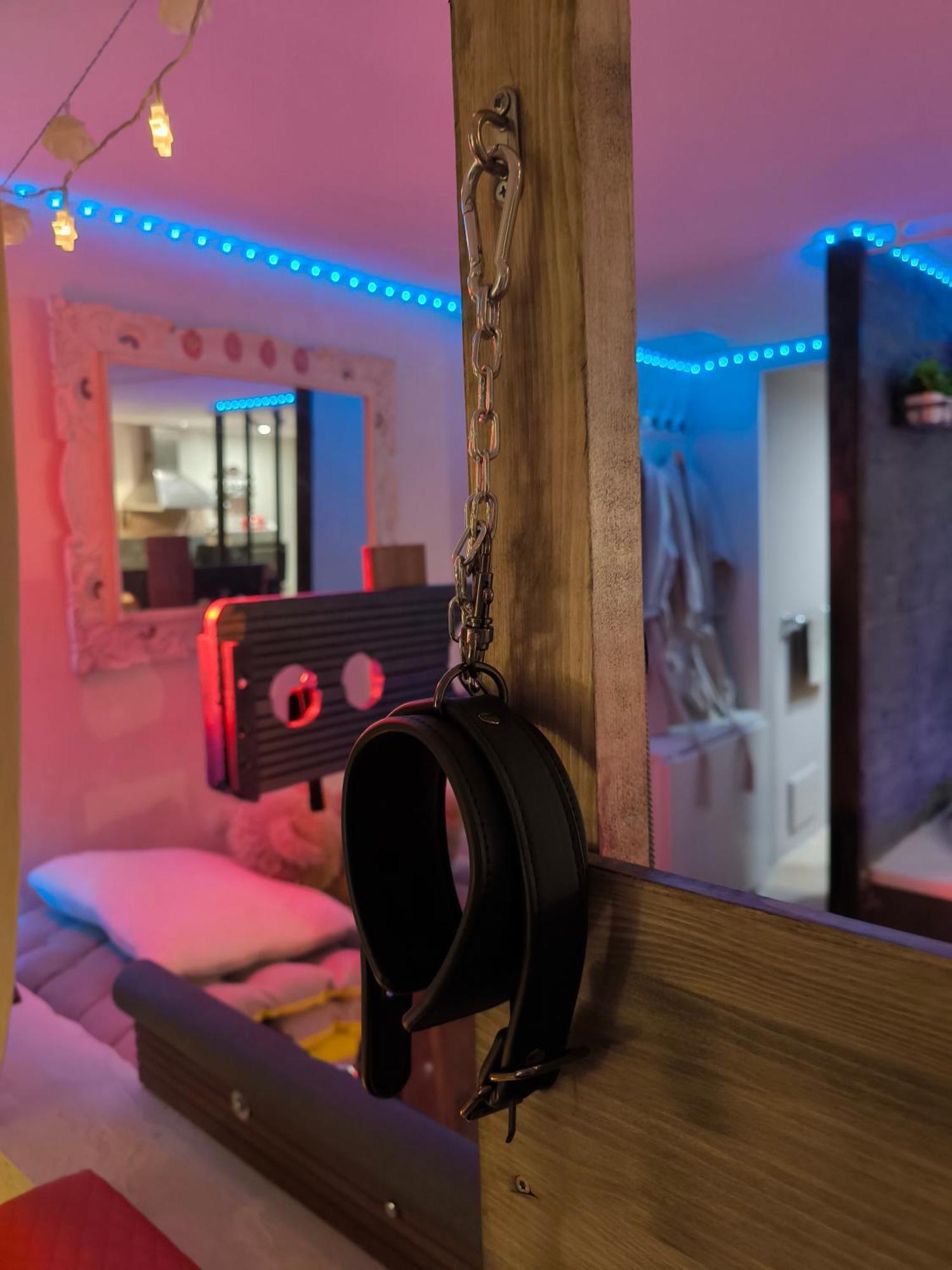 Love-Room Discret 40 M2 Bormes Les Mimosas Village Avec Terrasse Kültér fotó